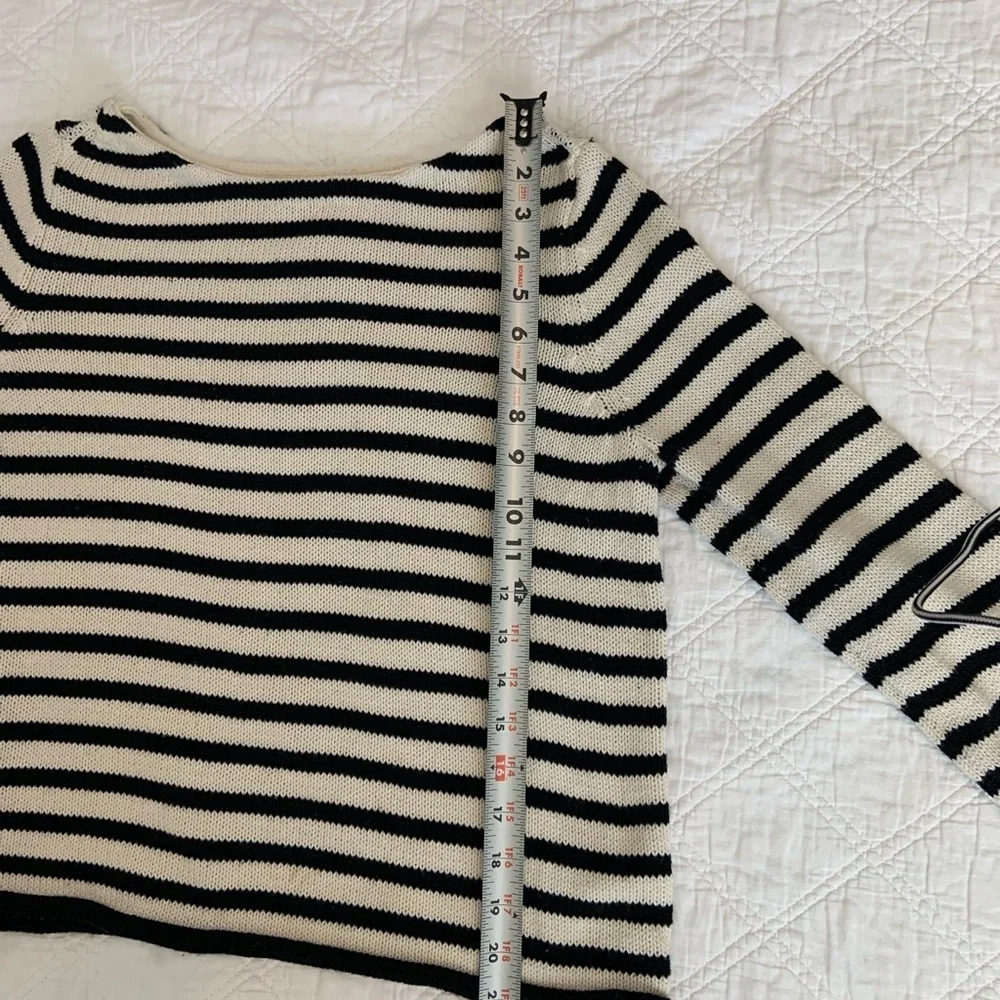 Marled Black and White Crew Neck Sweater with Nautical Stripes Size M - Picture 8 of 12